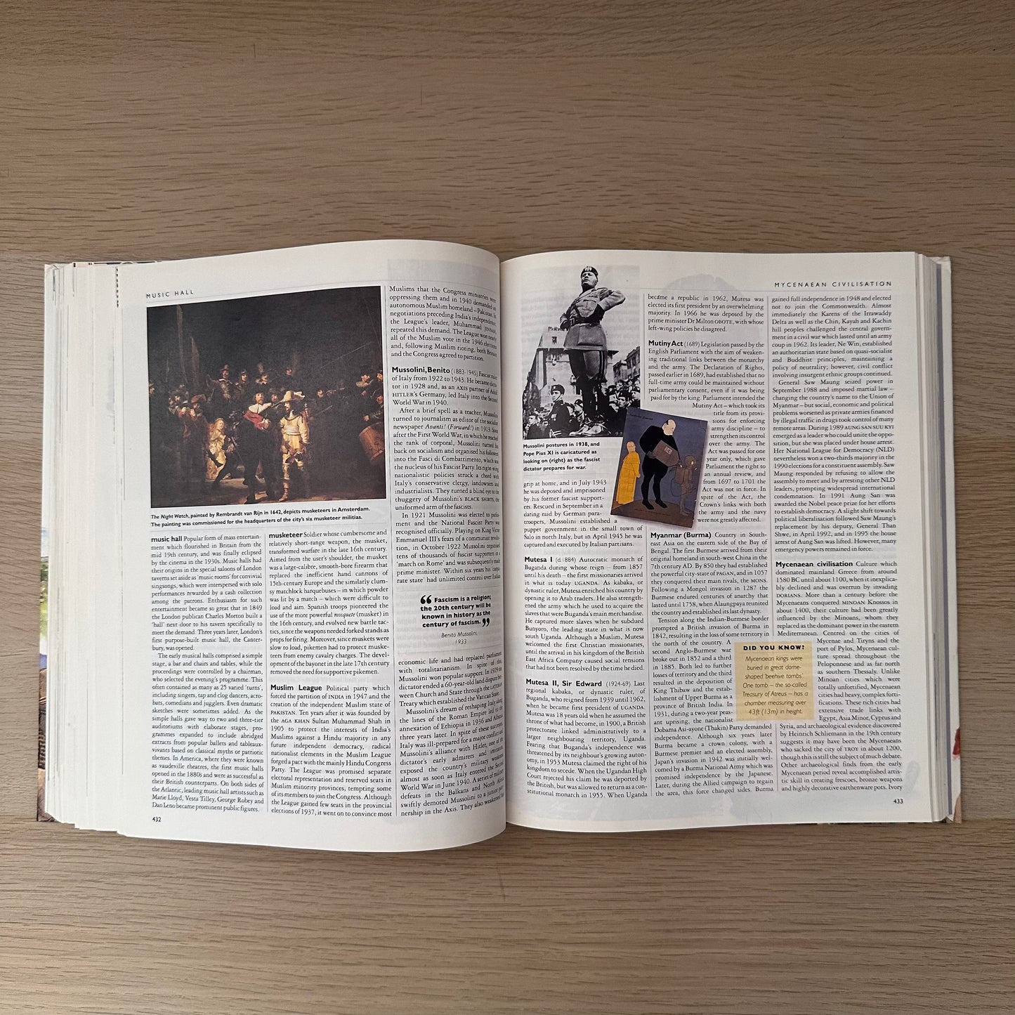 Family Encyclopedia of World History | 1996 | Reader's Digest