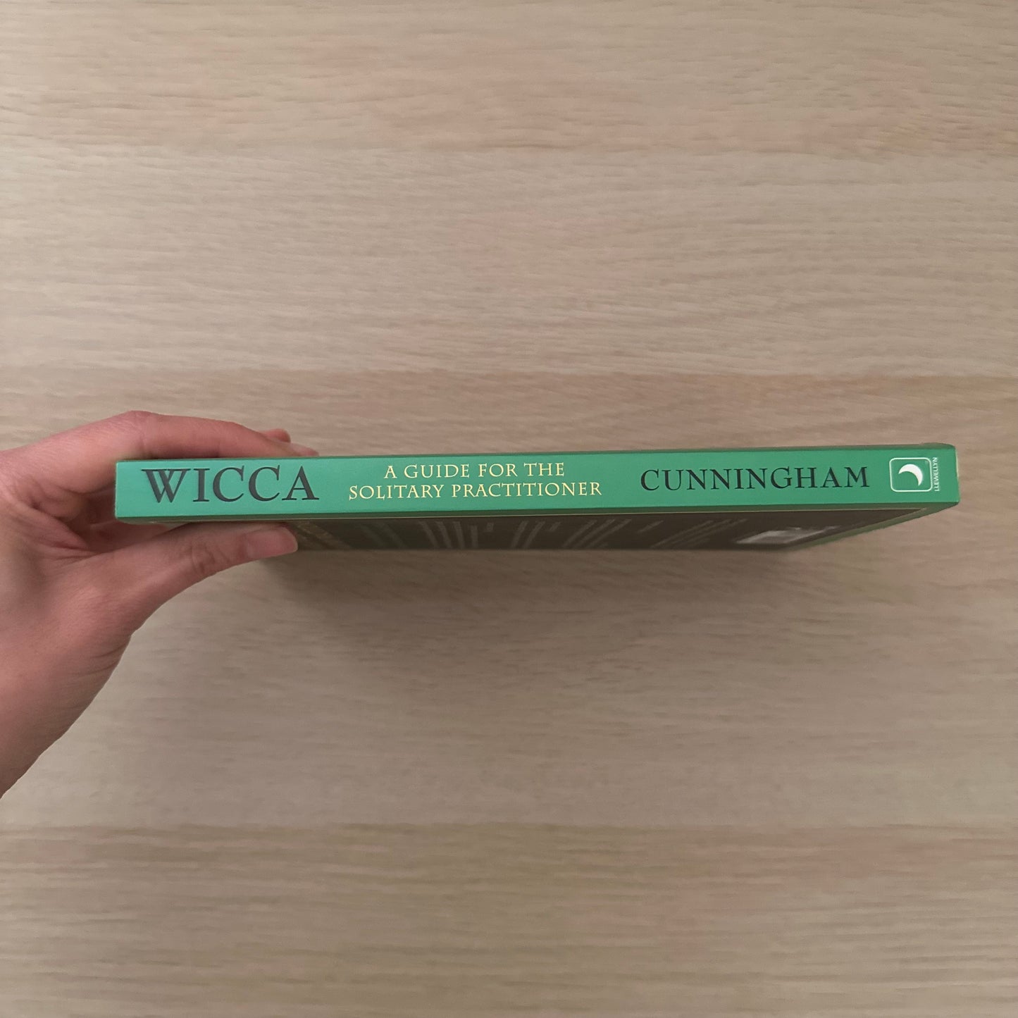 Wicca: A Guide for the Solitary Practitioner | Scott Cunningham